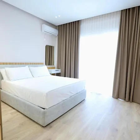 African Apartment Sarandë