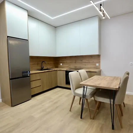 African Apartment Sarandë